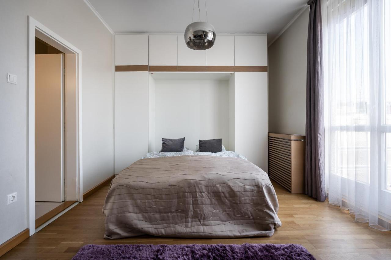 Breathless Basilika View Elegant Flat With Balcony Need Reservation X Free Parking Budapest Eksteriør billede