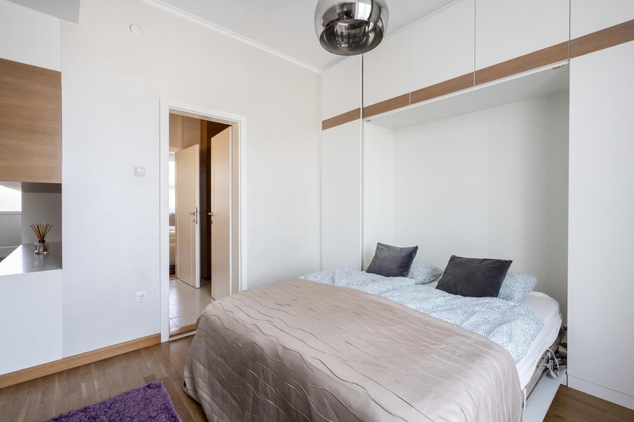 Breathless Basilika View Elegant Flat With Balcony Need Reservation X Free Parking Budapest Eksteriør billede