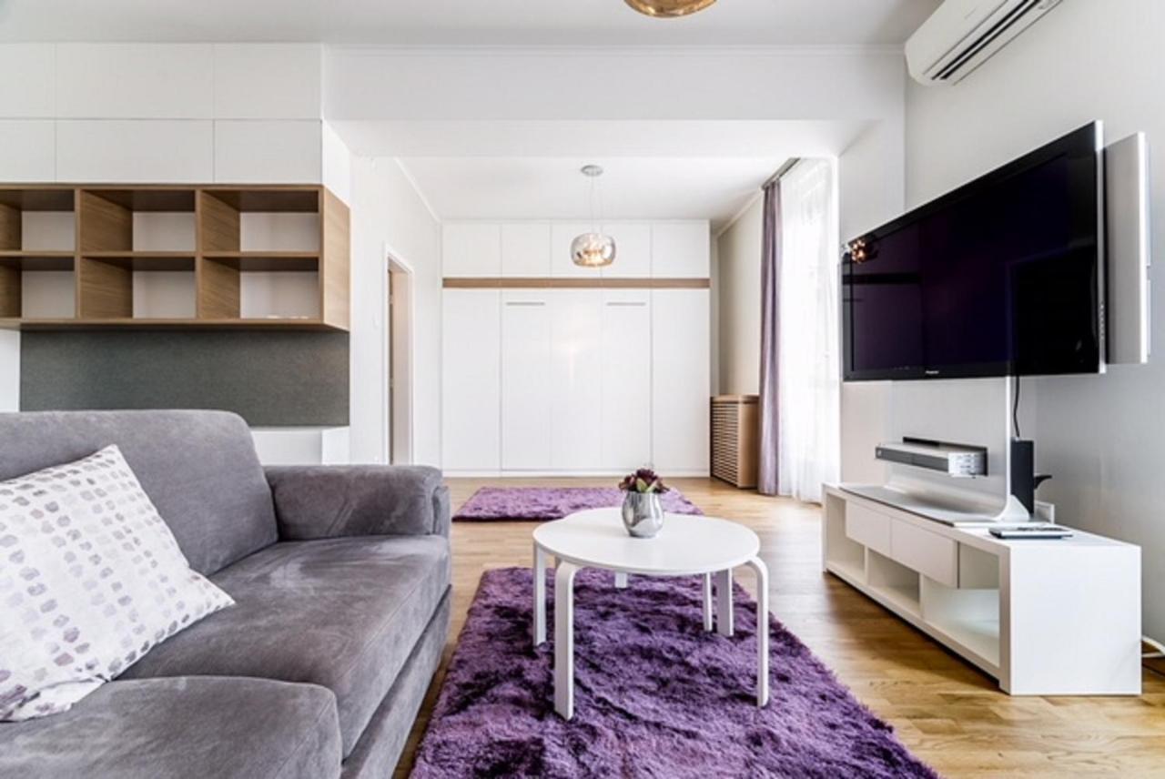 Breathless Basilika View Elegant Flat With Balcony Need Reservation X Free Parking Budapest Eksteriør billede