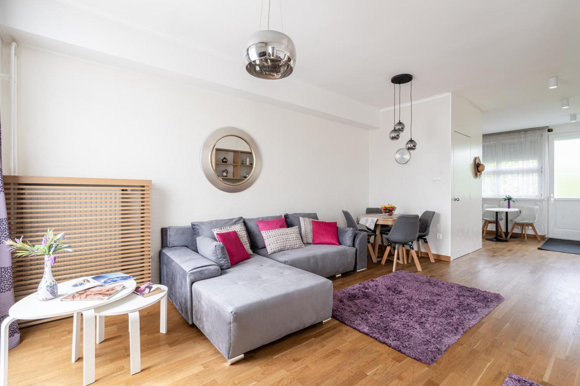 Breathless Basilika View Elegant Flat With Balcony Need Reservation X Free Parking Budapest Eksteriør billede